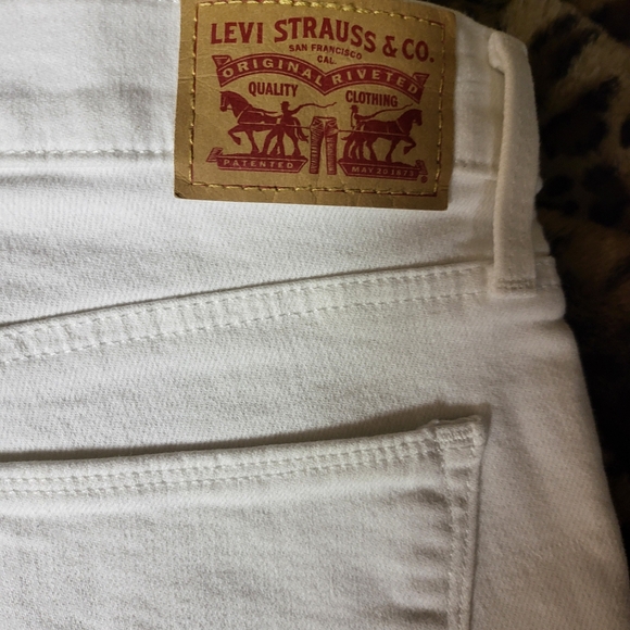 Levi’s Slimming Skinny Jeans Sz 29 - Picture 14 of 16